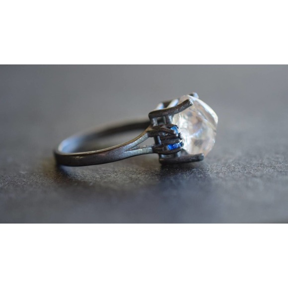 alternative raw diamond engagement ring raw crystal size 4 5 6 7 8 8 9 1… - Picture 4 of 5